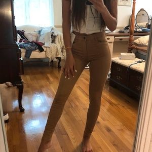 NWT tan skinny pants